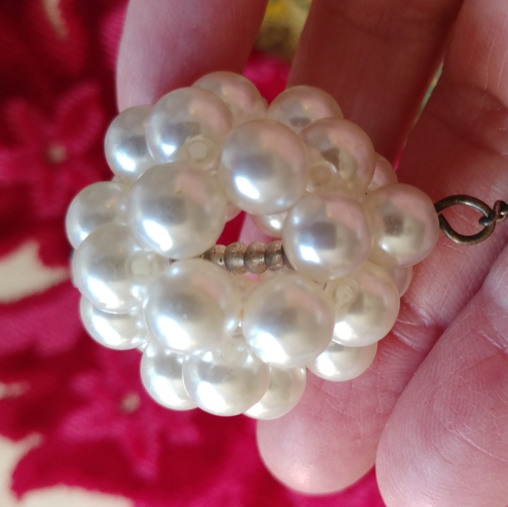 Vintage Beaded Pearl Drop Clip On Earrings, Large - Picture 3 of 7